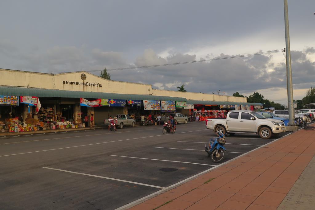 Nadpob Mansion Hotel Surat Thani Exterior photo