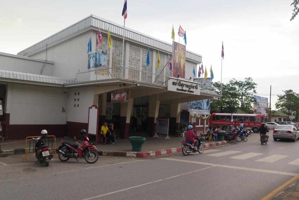 Nadpob Mansion Hotel Surat Thani Exterior photo